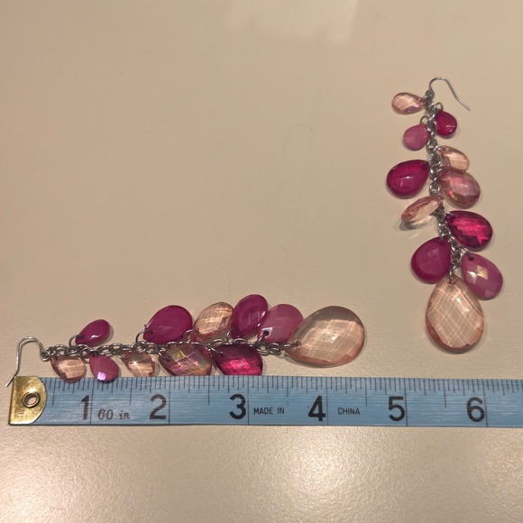 Pink Ombre Faceted Beads Silver Tone Cha Dangle Drop 4.5" French Hook Earrings - Picture 2 of 2